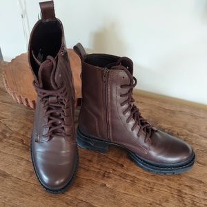 Steve Madden Leather Combat Boot Sz 9